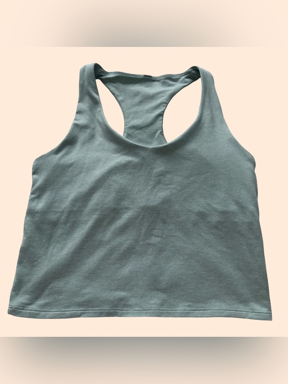 Vuori Halo Performance Crop Tank 2.0 Built-In Shelf Bra